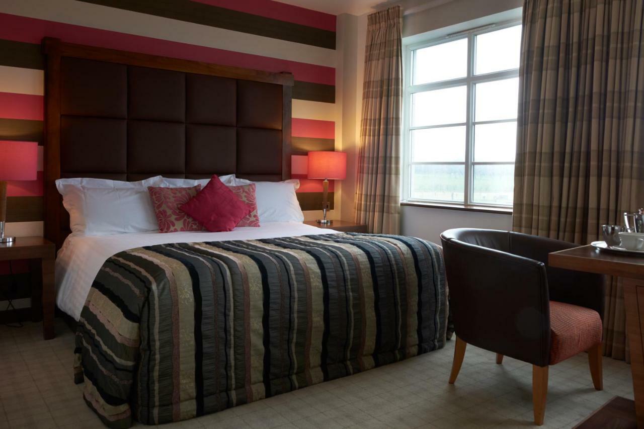 Earl Of Doncaster Hotel Екстериор снимка