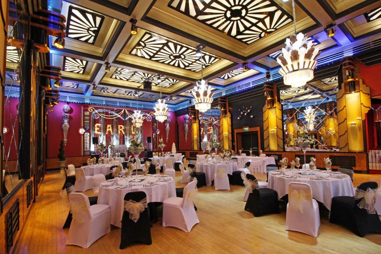 Earl Of Doncaster Hotel Екстериор снимка